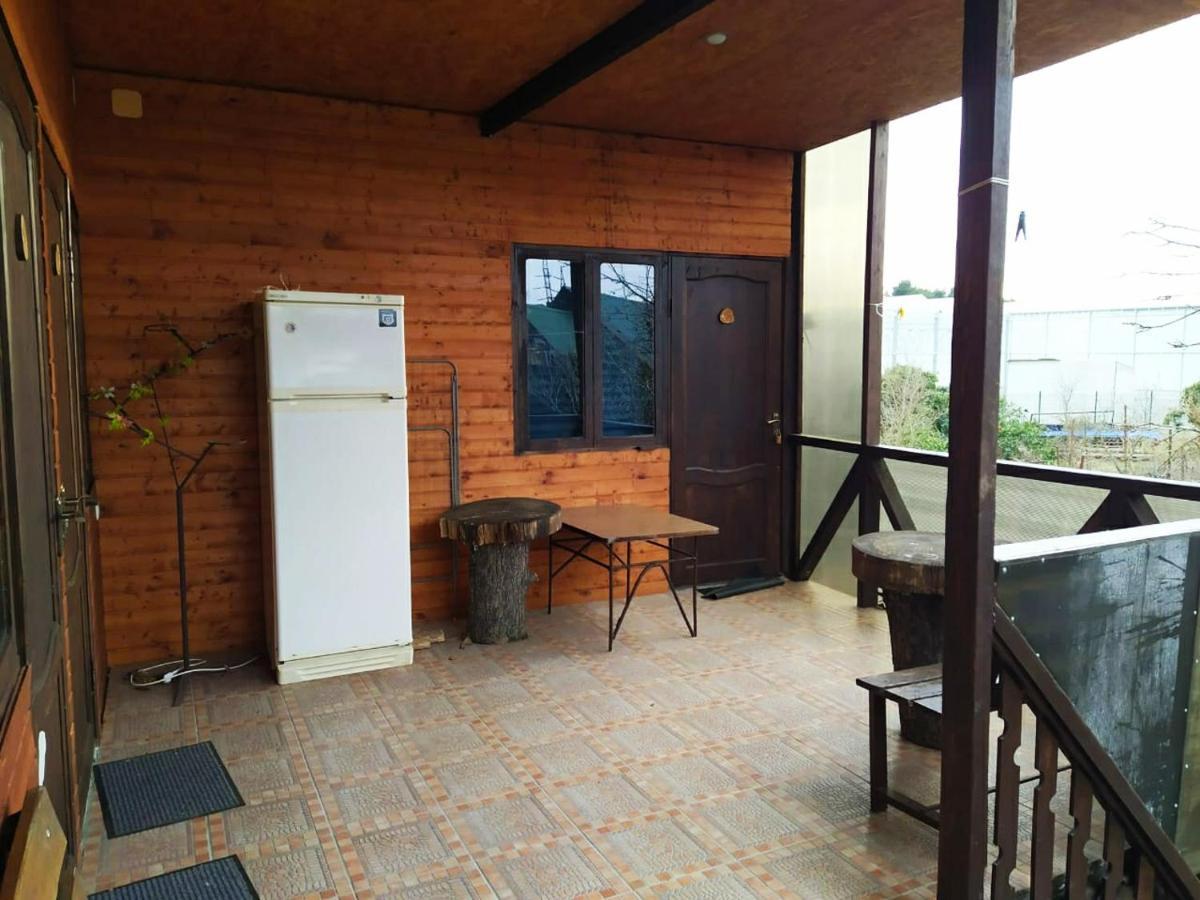 Guest House Lev Πιτσούντα Εξωτερικό φωτογραφία