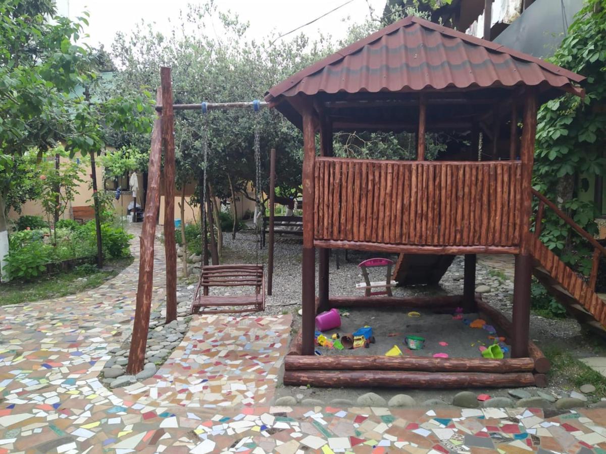 Guest House Lev Πιτσούντα Εξωτερικό φωτογραφία