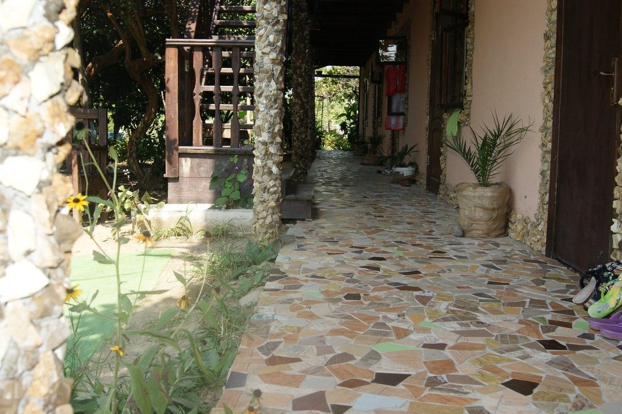 Guest House Lev Πιτσούντα Εξωτερικό φωτογραφία