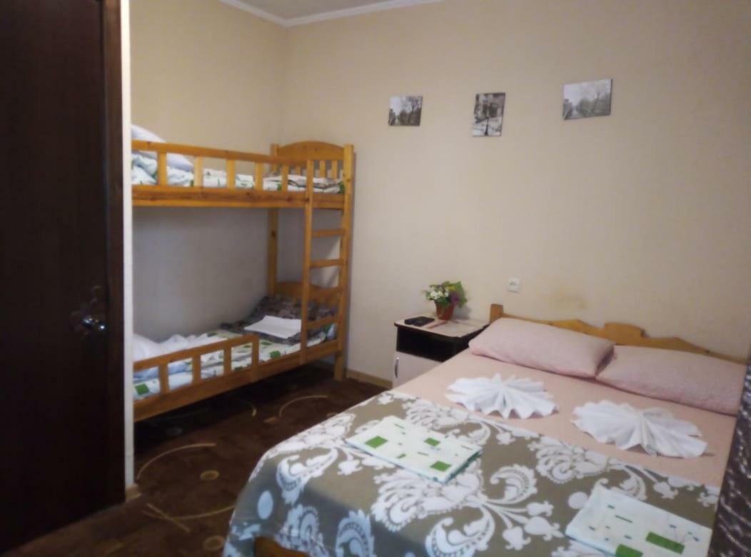 Guest House Lev Πιτσούντα Εξωτερικό φωτογραφία